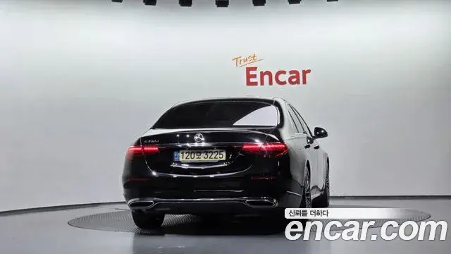 Mercedes-Benz S-Class 2022 — Şəkil 30/38