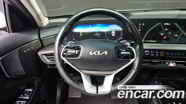 Kia K8 2021 — Photo 13/20