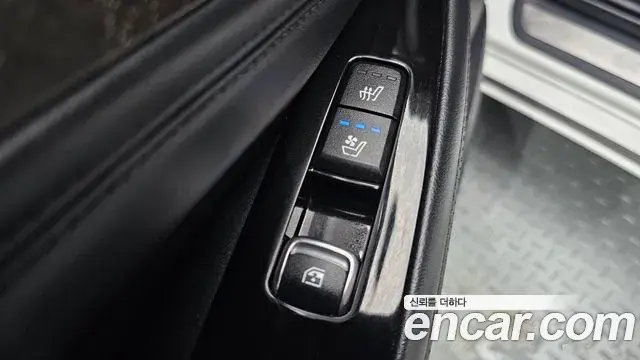 Kia K8 2021 — Photo 17/20