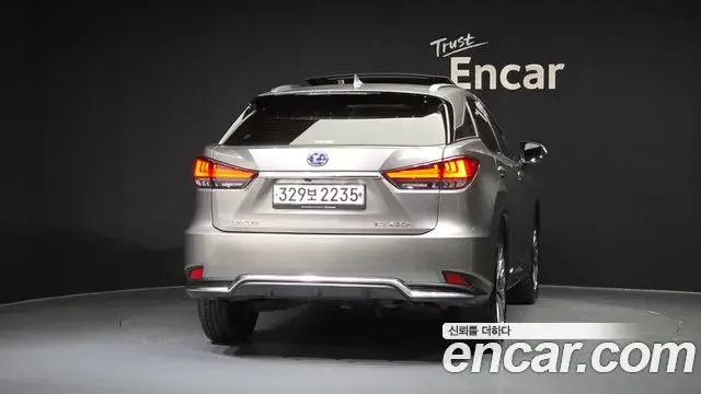 Lexus RX450h 2021 — ფოტო 4/20