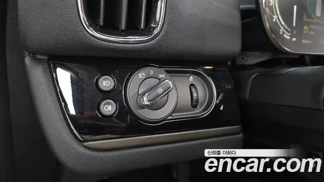 Mini Cooper Countryman 2024 — Şəkil 19/20