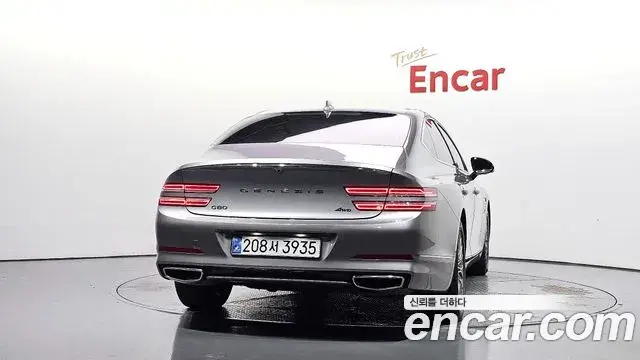 Genesis Electrified G80 2022 — Photo 4/20