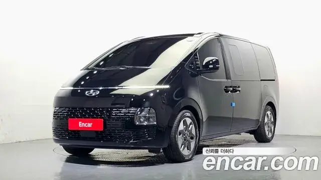 Hyundai Staria, 2022