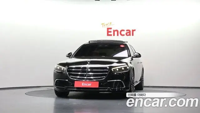 Mercedes-Benz S-Class 2021 — Photo 3/20