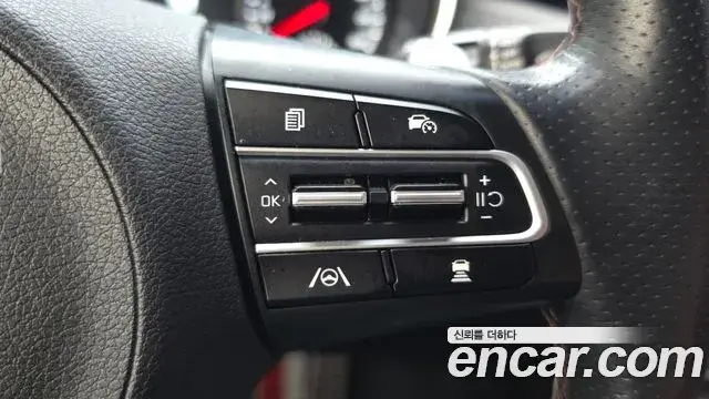 Kia Stinger 2022 — Photo 18/20