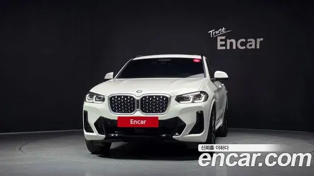 BMW X4 2025 — Фото 3/20