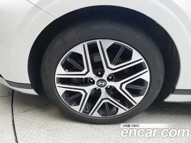Hyundai Grandeur 2023 — Photo 5/20