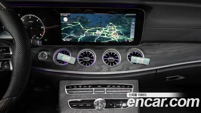 Mercedes-Benz E-Class 2018 — Фото 17/20