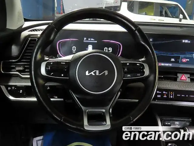 Kia Sportage 2022 — Фото 8/20