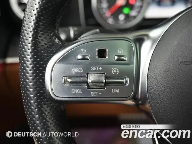 Mercedes-Benz E-Class 2019 — Фото 15/20
