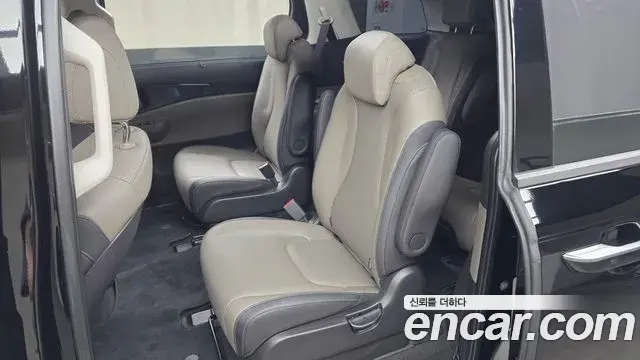 Kia Carnival 2024 — Şəkil 12/20