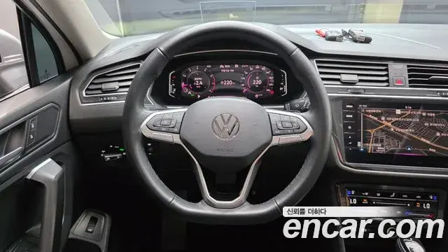 Volkswagen Tiguan Allspace 2024 — Фото 12/20