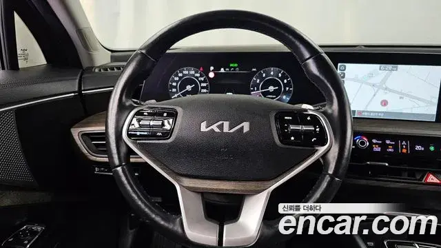 Kia K8 2021 — Şəkil 13/20