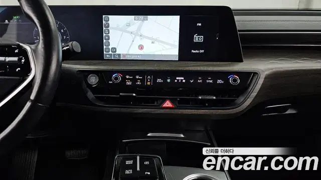 Kia K8 2021 — Şəkil 15/20