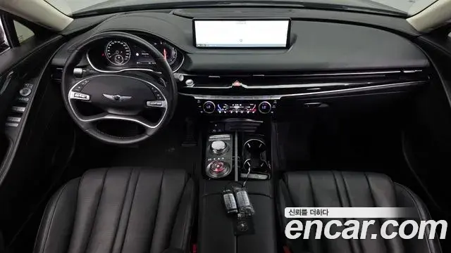Genesis Electrified G80 2023 — Photo 7/20