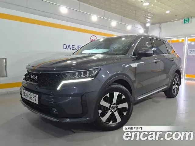 Kia Sorento 2022 — Photo 9/20
