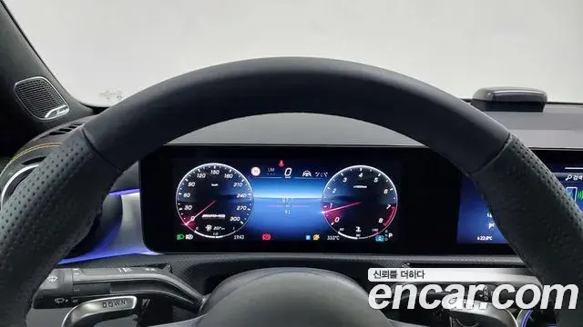 Mercedes-Benz CLA-Class 2025 — Фото 6/20