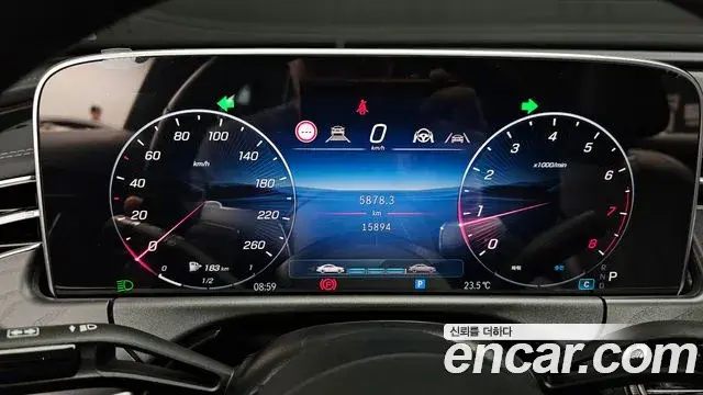 Mercedes-Benz E-Class 2025 — Фото 8/20