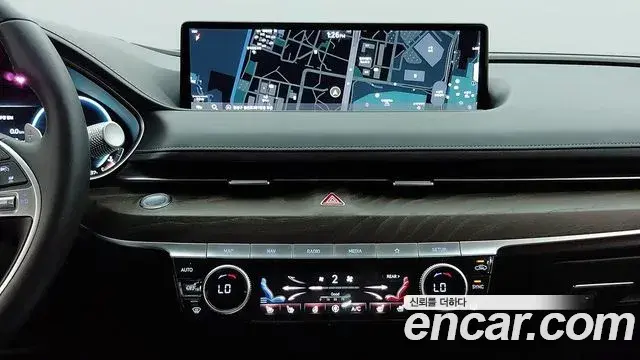 Genesis Electrified G80 2021 — Photo 11/20