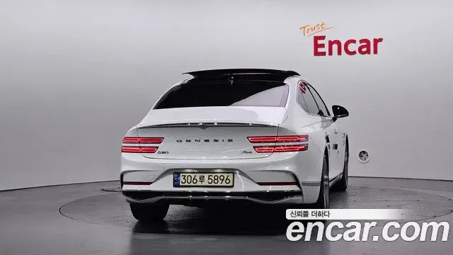 Genesis Electrified G80 2024 — Photo 4/20