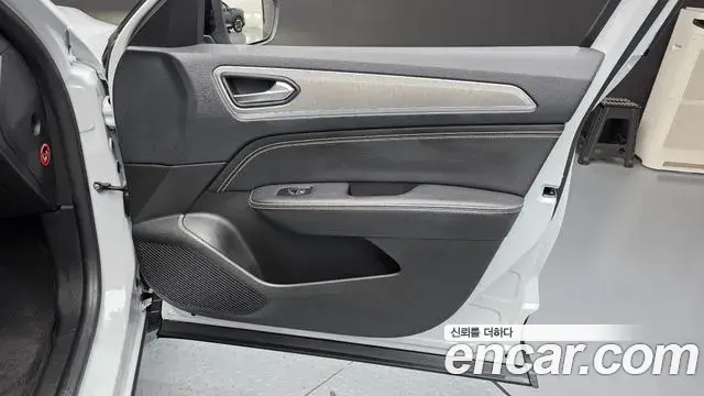 Renault Samsung Arkana 2024 — ფოტო 8/33