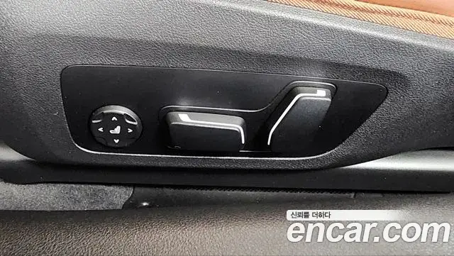 BMW 4 Series 2025 — Фото 15/20