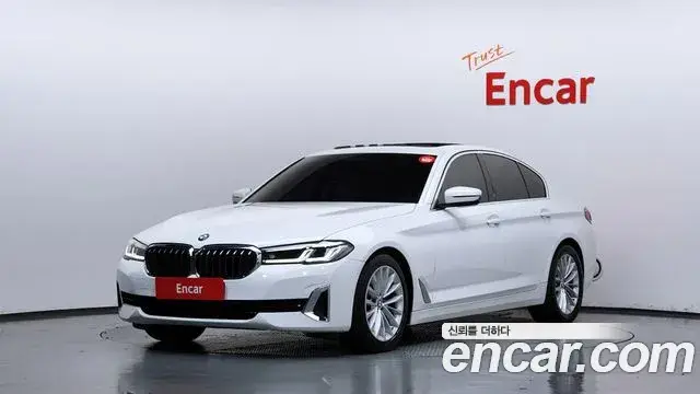BMW 5 Series, 2022