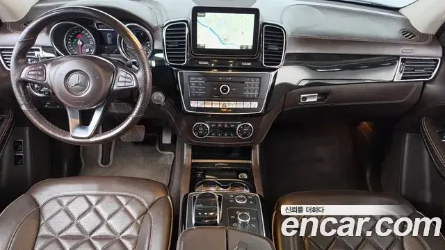 Mercedes-Benz GLS-Class 2019 — Фото 7/20