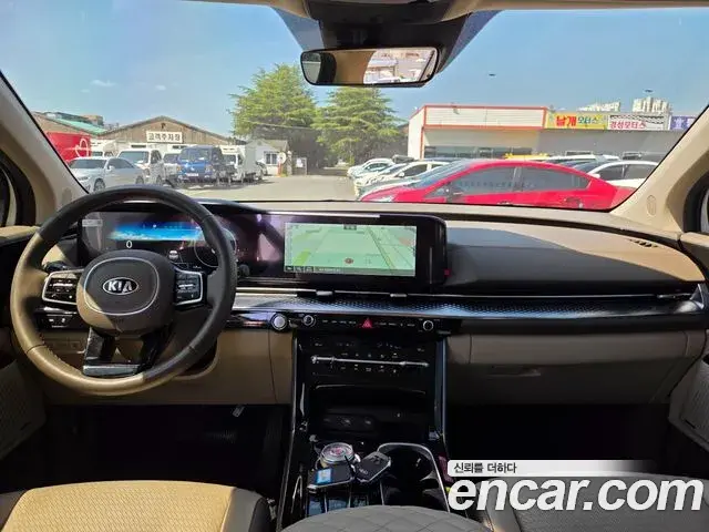 Kia Carnival 2021 — Фото 6/20