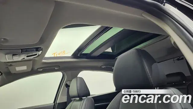 Hyundai Sonata 2022 — Фото 19/20