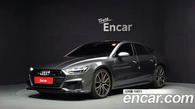 Audi A7 2020 — Фото 1/20
