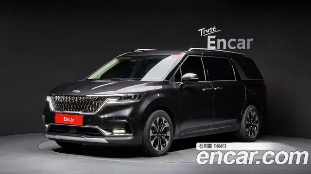 Kia Carnival 2020 — Photo 1/20