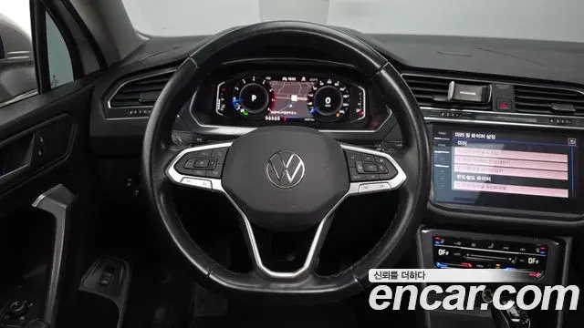 Volkswagen Tiguan Allspace 2022 — Photo 2/20
