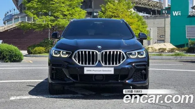 BMW X6 2023 — Фото 2/20
