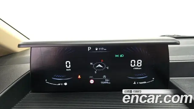 Hyundai Staria 2022 — Фото 6/20