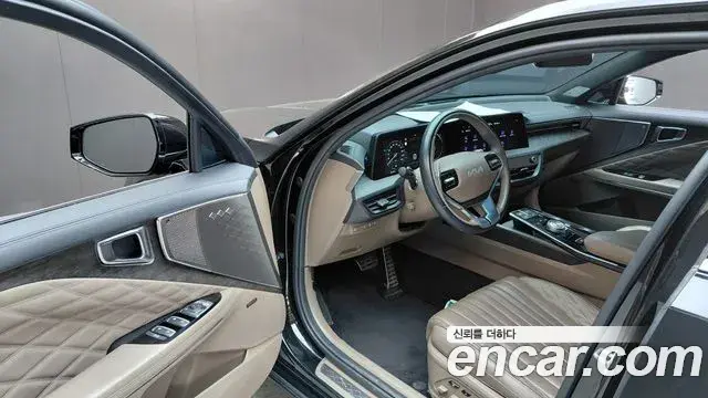 Kia K8 2022 — Şəkil 28/34