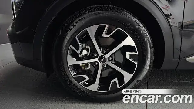 Kia Sportage 2022 — Photo 11/33