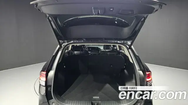 Kia Sportage 2022 — Photo 6/33