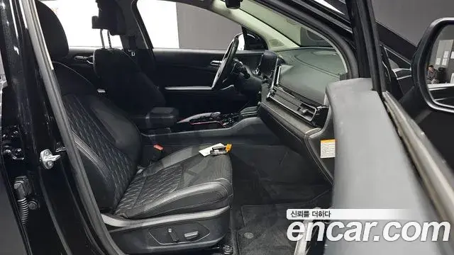 Kia Sportage 2022 — Photo 12/33