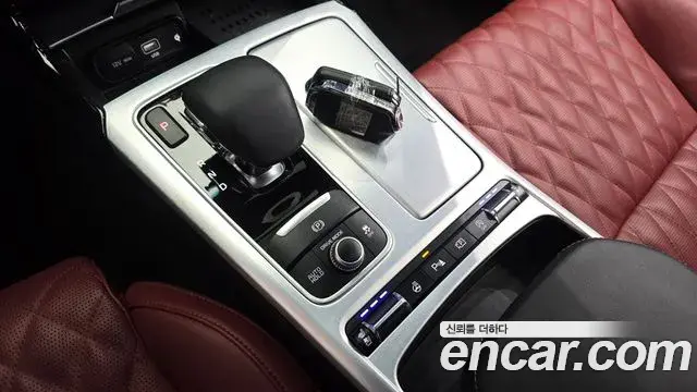 Kia Stinger 2022 — Photo 8/20