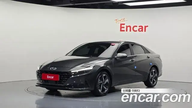 Hyundai Avante 2022 — Фото 1/20