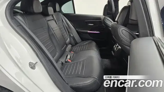 Mercedes-Benz C-Class 2022 — Фото 11/20