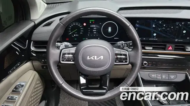 Kia Carnival 2024 — Photo 14/20