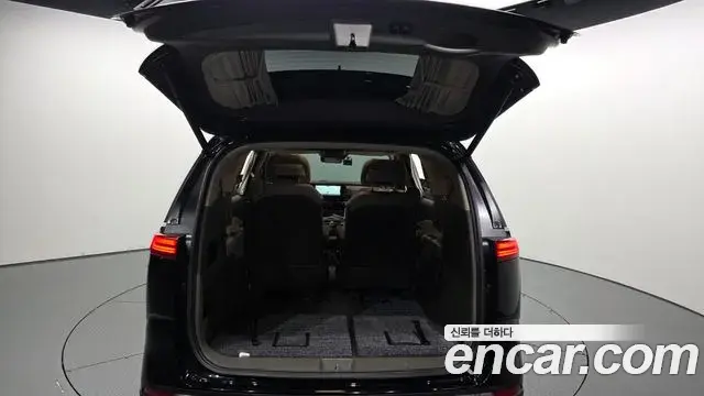 Kia Carnival 2022 — Şəkil 20/20