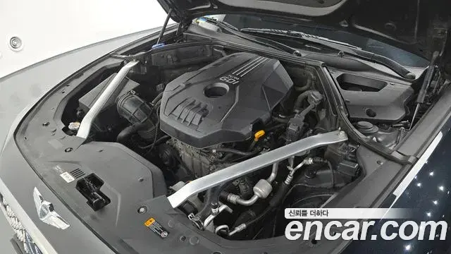 Genesis G70 2019 — ფოტო 28/32