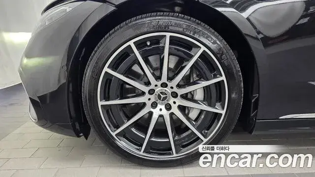 Mercedes-Benz EQS 2022 — Şəkil 10/38