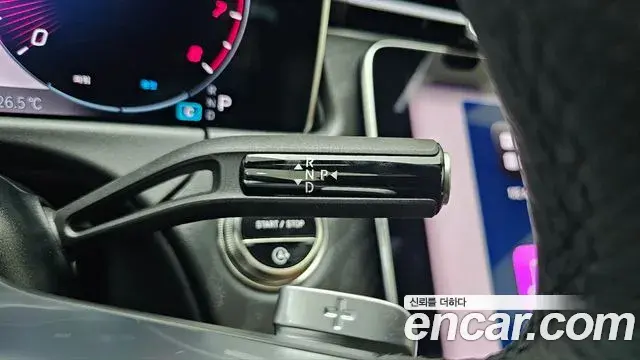 Mercedes-Benz E-Class 2026 — Şəkil 19/20
