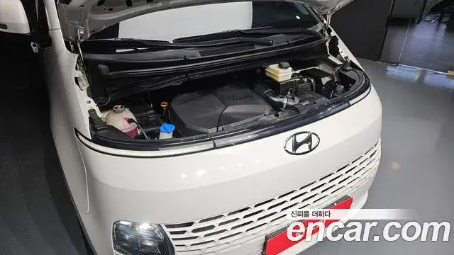 Hyundai Staria 2023 — Şəkil 6/20