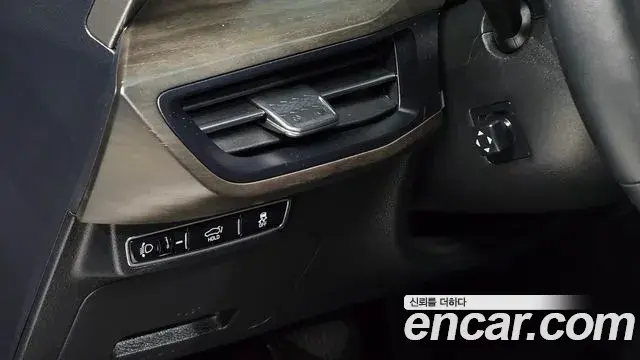 Kia K8 2023 — Photo 14/20
