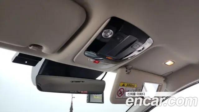 Kia K5 2024 — Şəkil 24/32